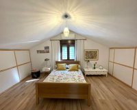 Resale - Villa - Estepona - Estepona Centro