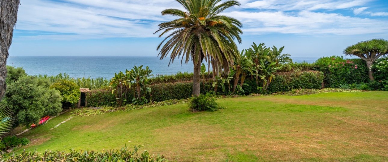 Resale - Villa - Estepona - Estepona Centro