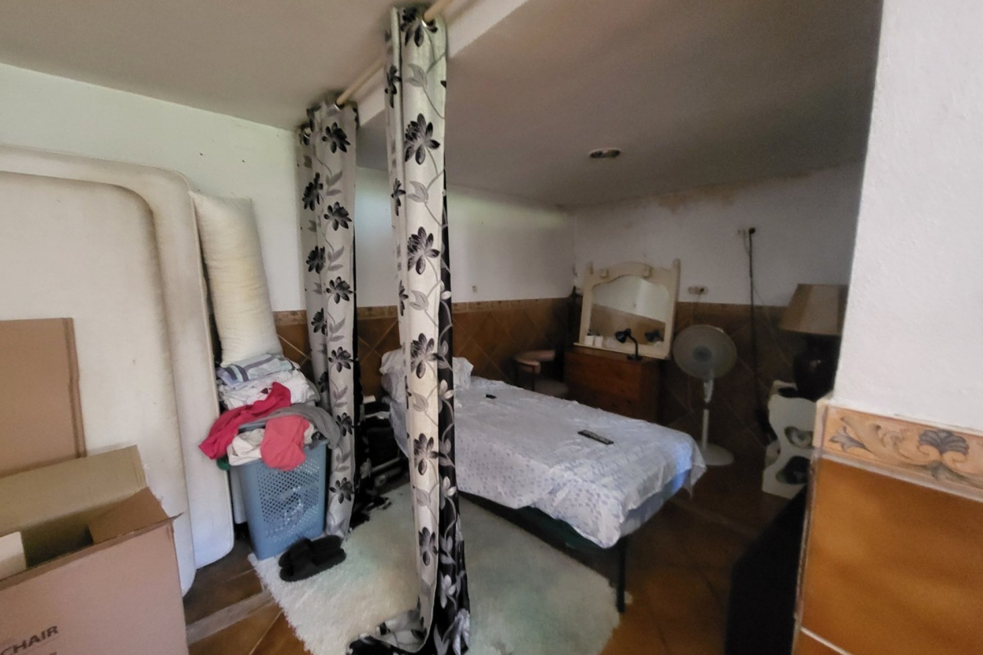 Resale - Villa - Estepona - Estepona Centro