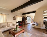 Resale - Villa - Estepona - Estepona Centro