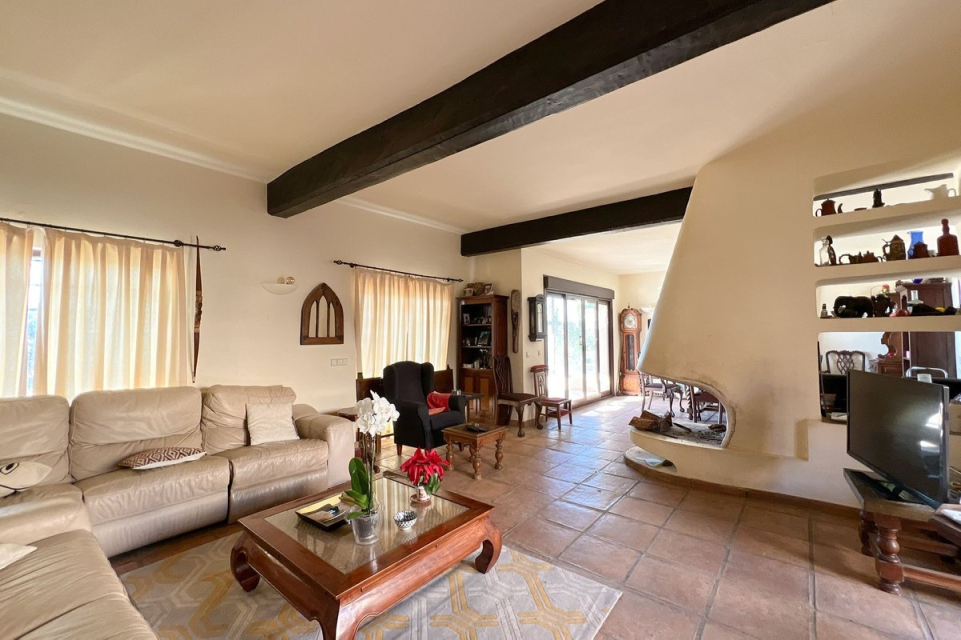 Resale - Villa - Estepona - Estepona Centro