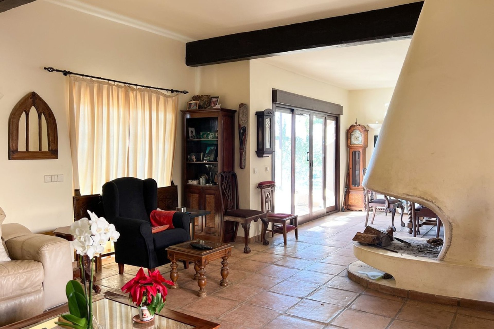 Resale - Villa - Estepona - Estepona Centro