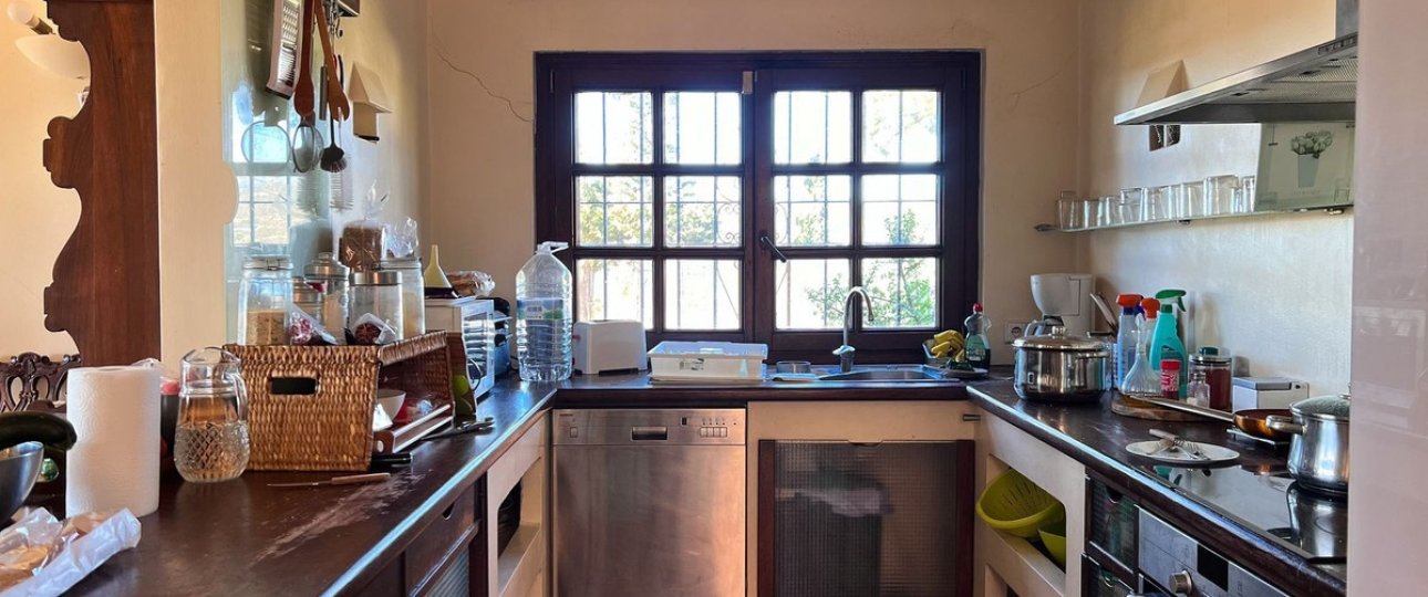 Resale - Villa - Estepona - Estepona Centro