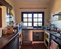 Resale - Villa - Estepona - Estepona Centro