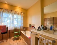Resale - Villa - Estepona - Estepona Centro