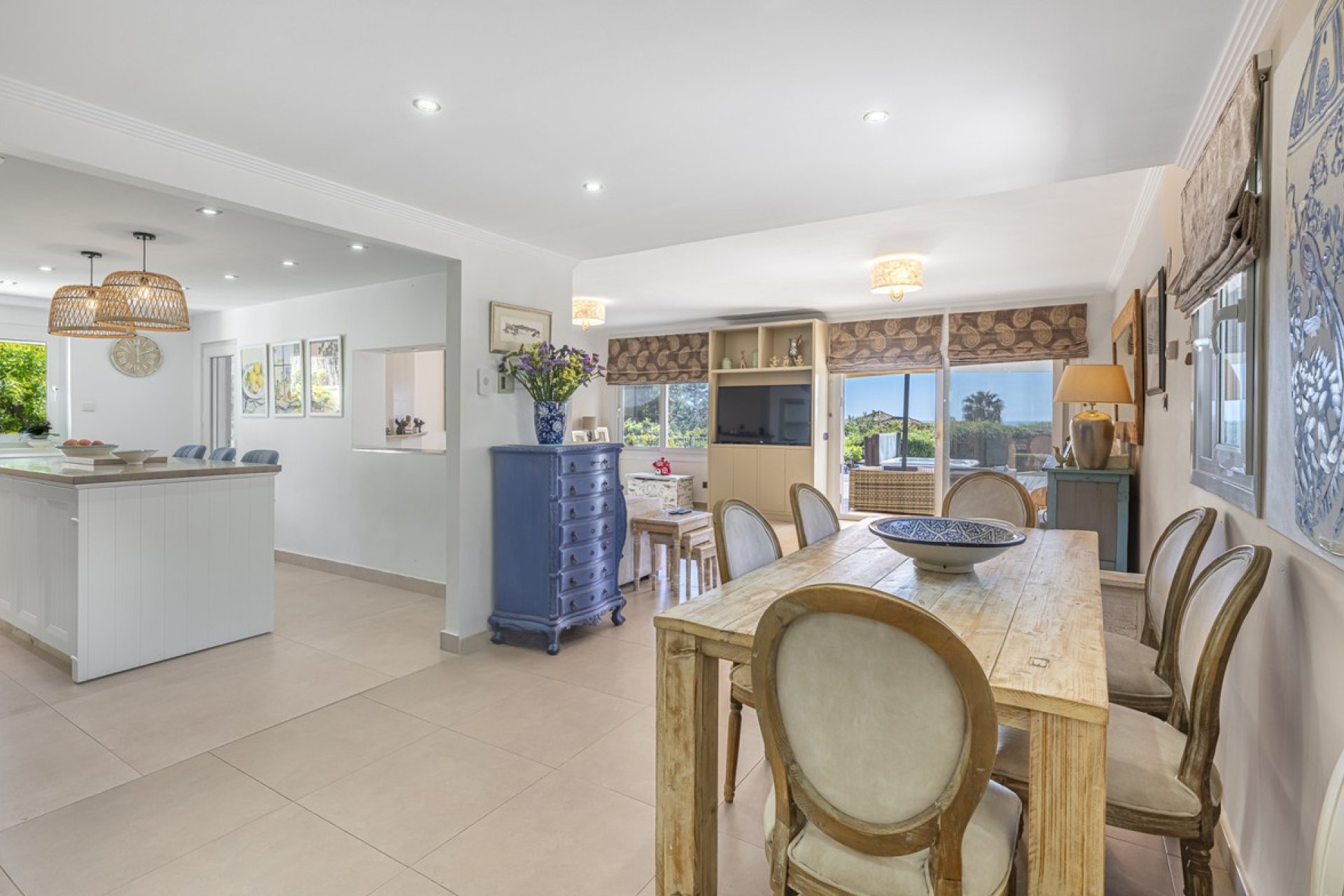Resale - Villa - Estepona - Estepona Centro