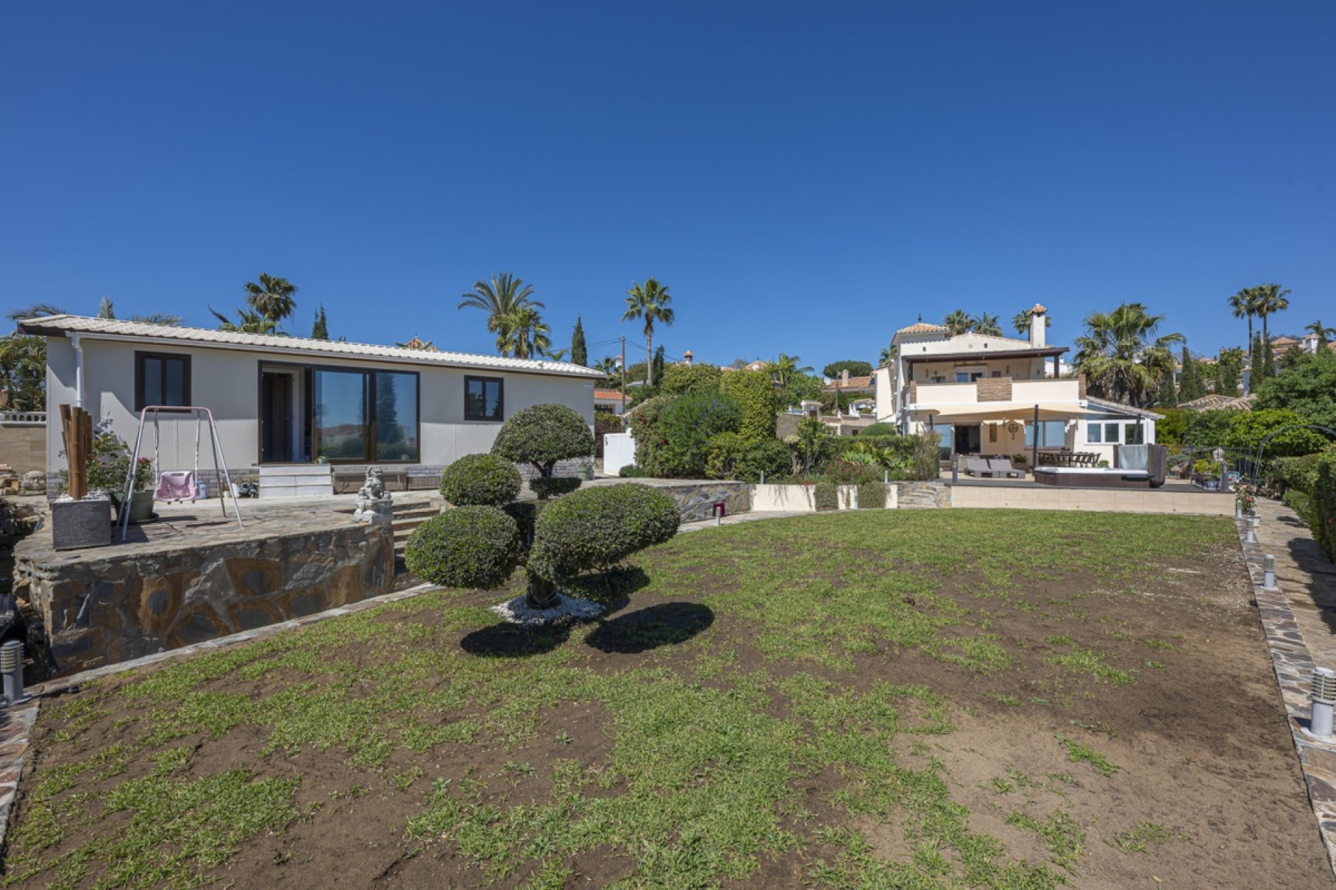 Resale - Villa - Estepona - Estepona Centro