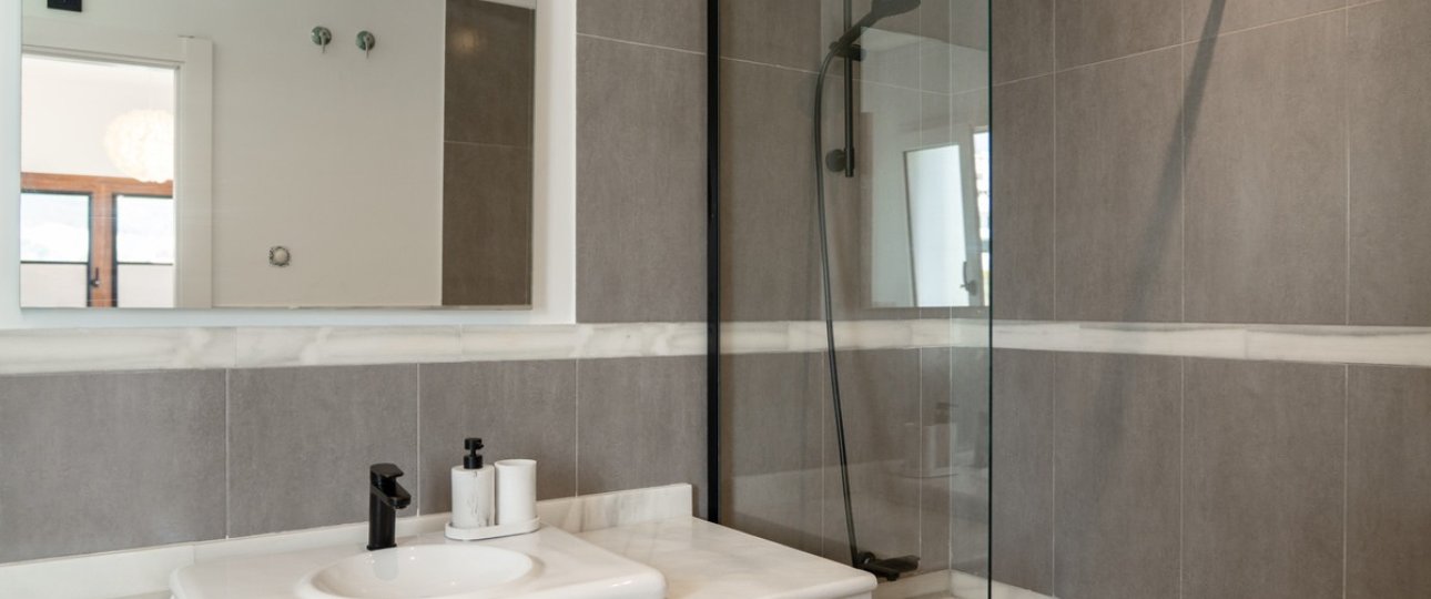 Resale - Villa - Estepona - Estepona Centro