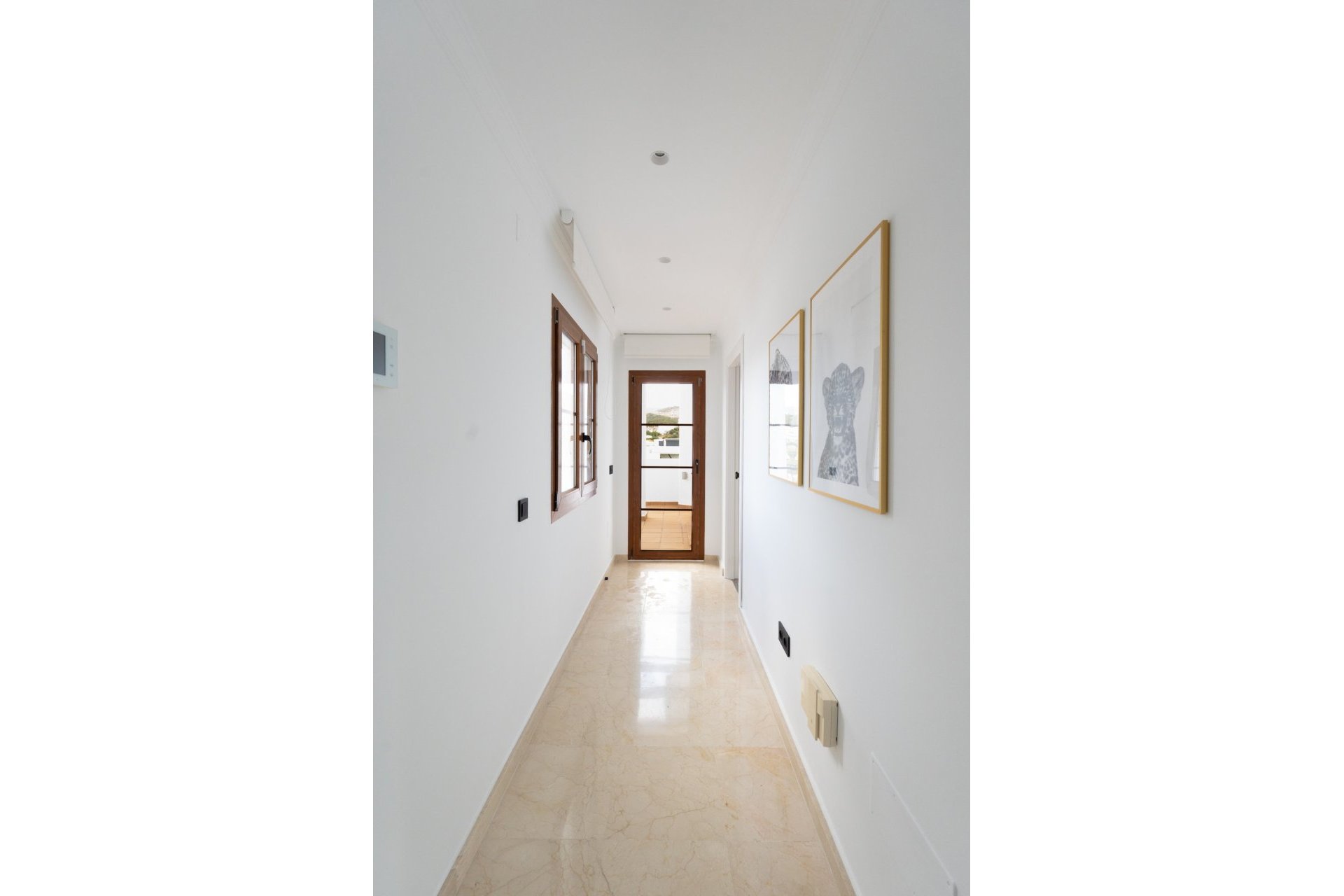 Resale - Villa - Estepona - Estepona Centro