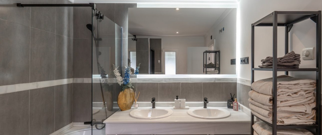 Resale - Villa - Estepona - Estepona Centro