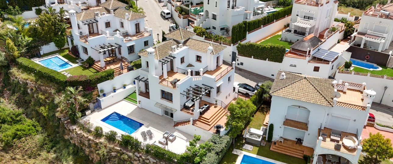 Resale - Villa - Estepona - Estepona Centro