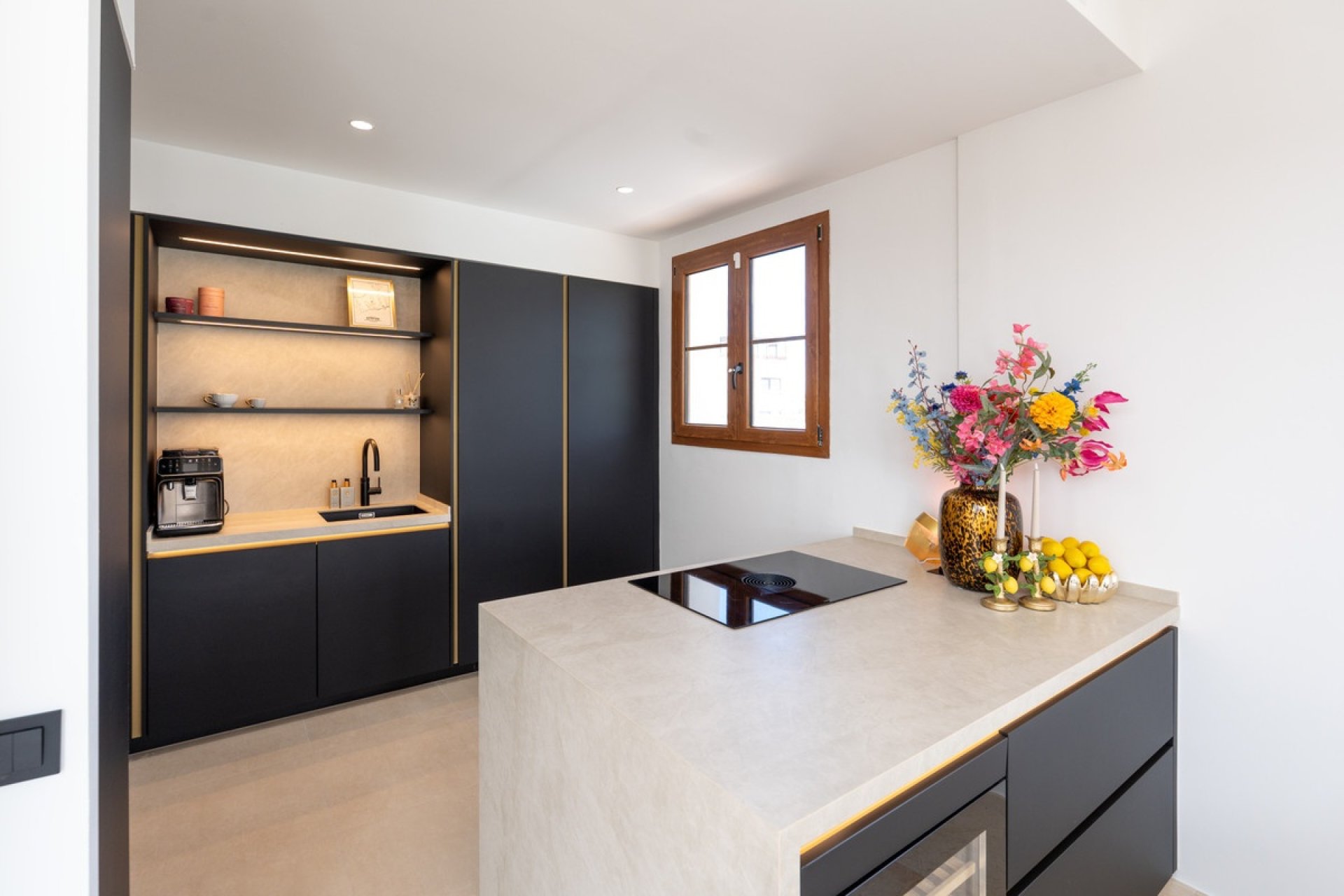 Resale - Villa - Estepona - Estepona Centro