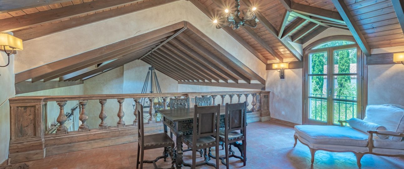 Resale - Villa - Estepona - Estepona Centro