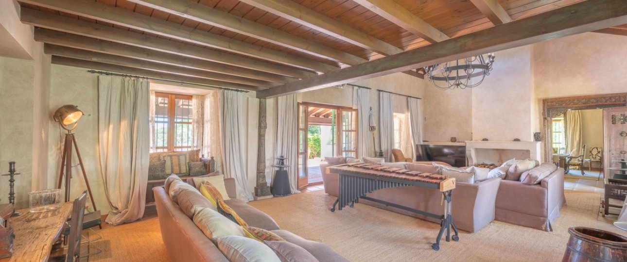 Resale - Villa - Estepona - Estepona Centro