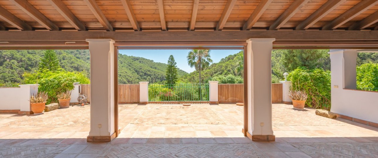 Resale - Villa - Estepona - Estepona Centro