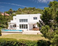 Resale - Villa - Estepona - Estepona Centro