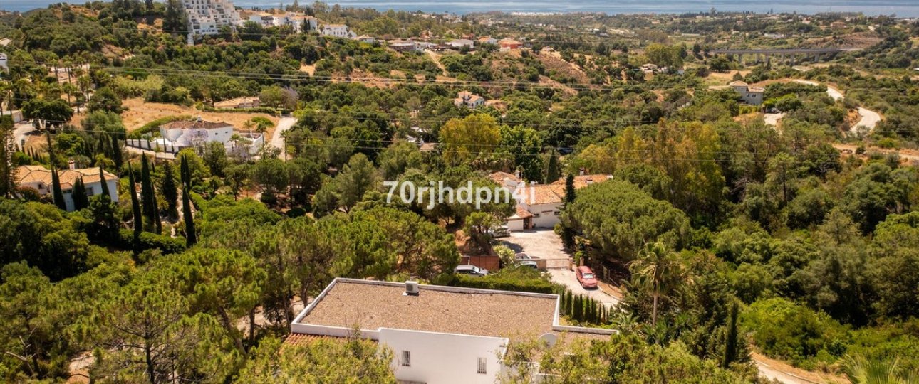 Resale - Villa - Estepona - Estepona Centro