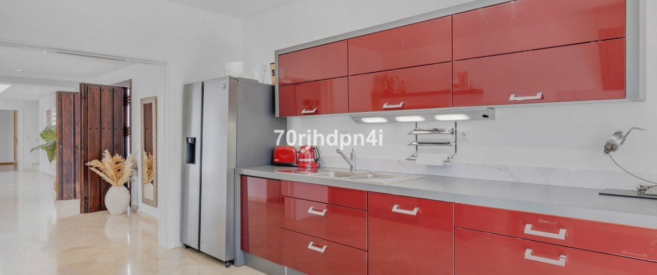 Resale - Villa - Estepona - Estepona Centro