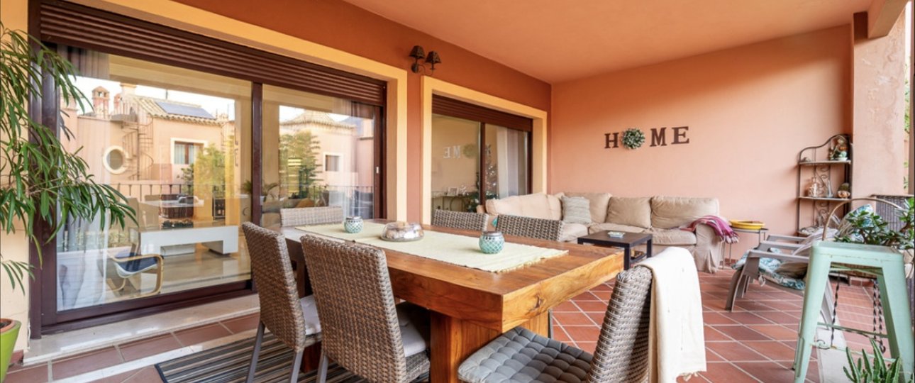 Resale - Villa - Estepona - Estepona Centro