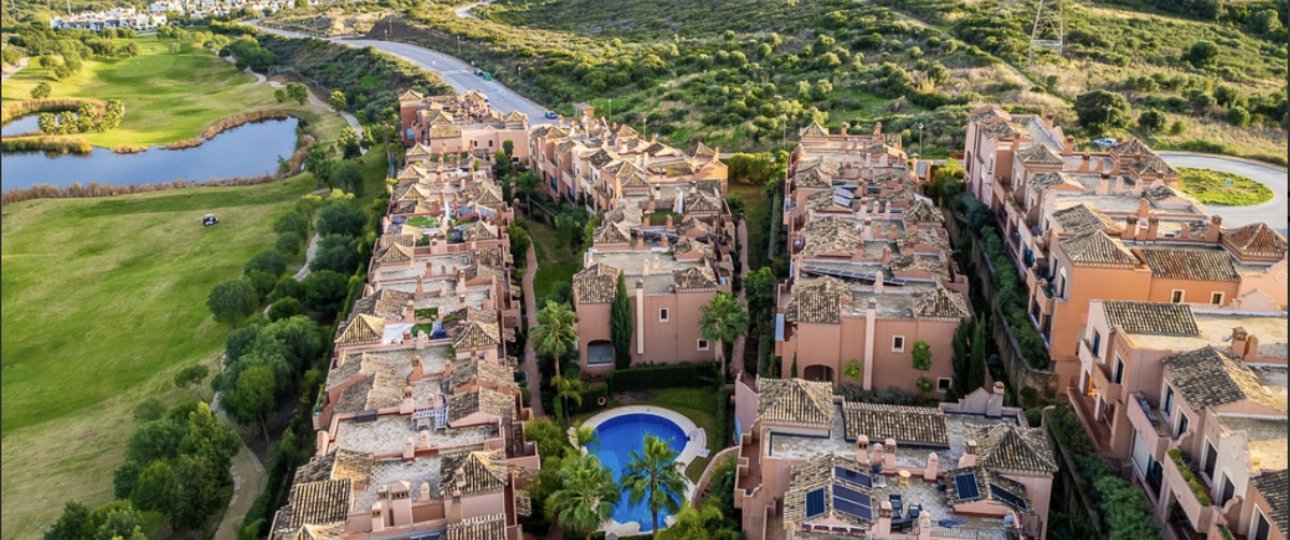 Resale - Villa - Estepona - Estepona Centro