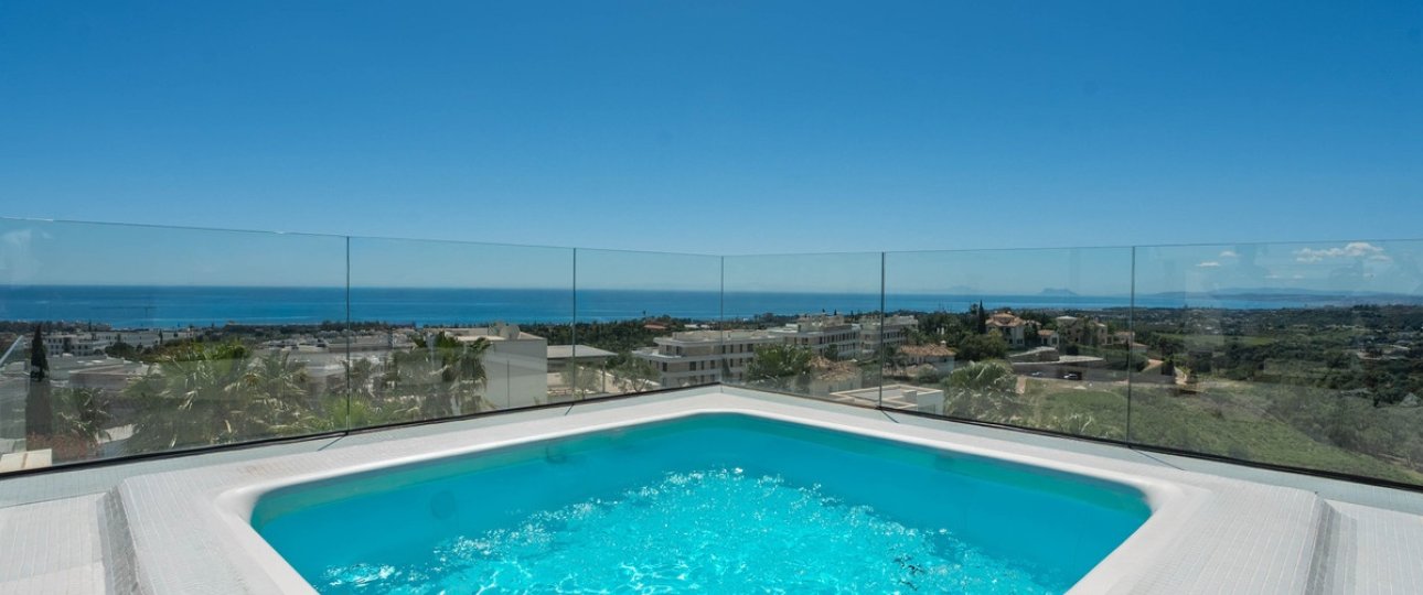 Resale - Villa - Estepona - Estepona Centro