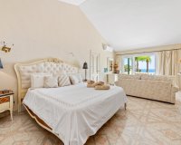 Resale - Villa - Estepona - Estepona Centro