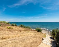 Resale - Villa - Estepona - Estepona Centro
