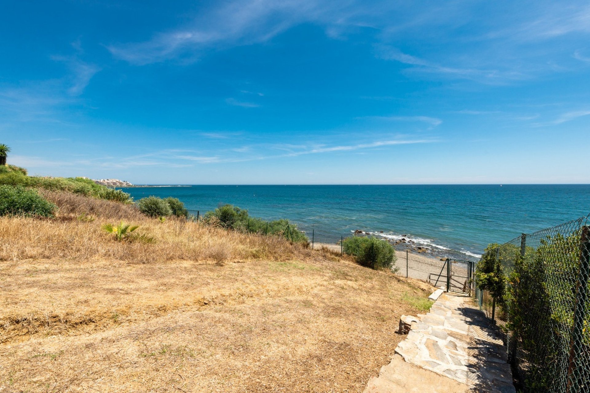 Resale - Villa - Estepona - Estepona Centro