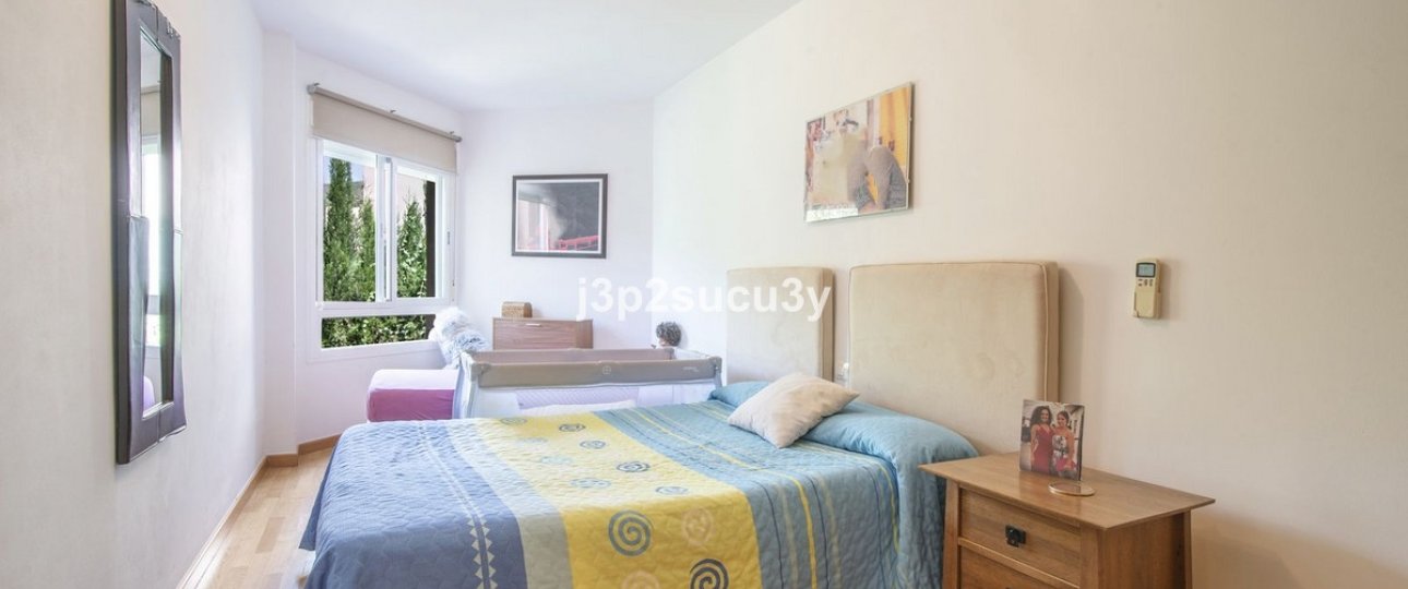 Resale - Villa - Estepona - Estepona Centro