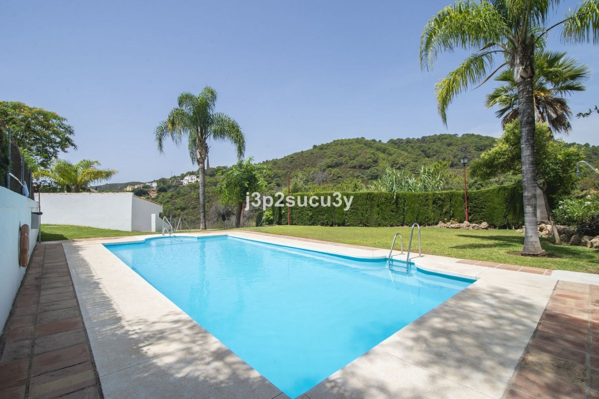 Resale - Villa - Estepona - Estepona Centro