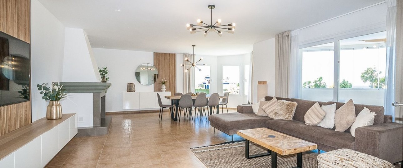 Resale - Villa - Estepona - Estepona Centro