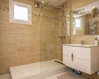 Resale - Villa - Estepona - Estepona Centro
