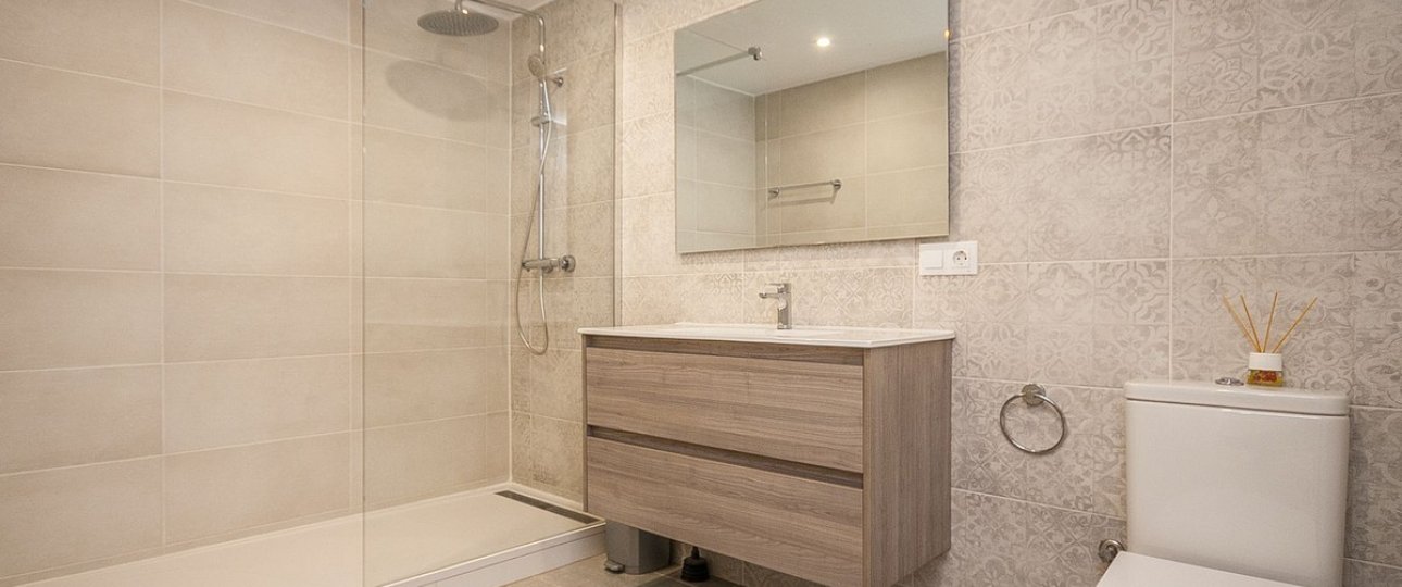 Resale - Villa - Estepona - Estepona Centro
