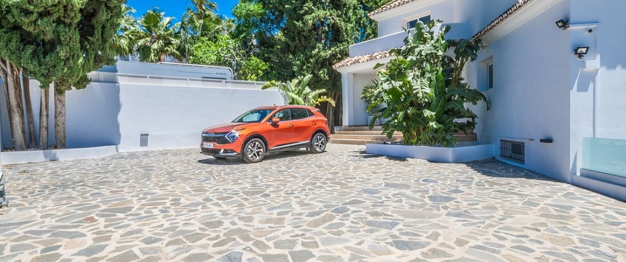 Resale - Villa - Estepona - Estepona Centro