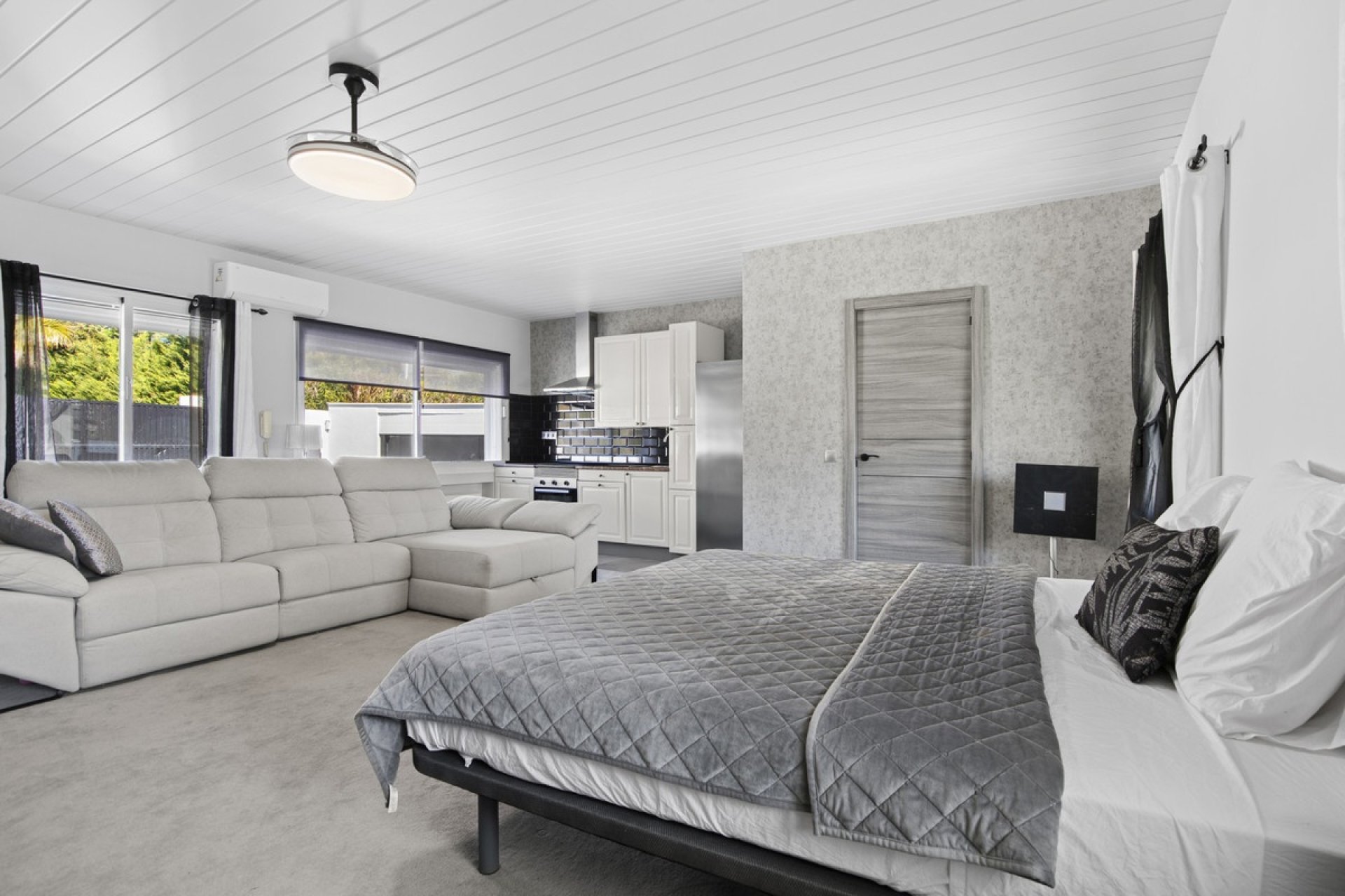 Resale - Villa - Estepona - Estepona Centro