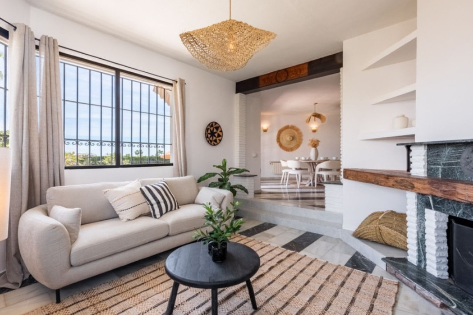 Resale - Villa - Estepona - Estepona Centro