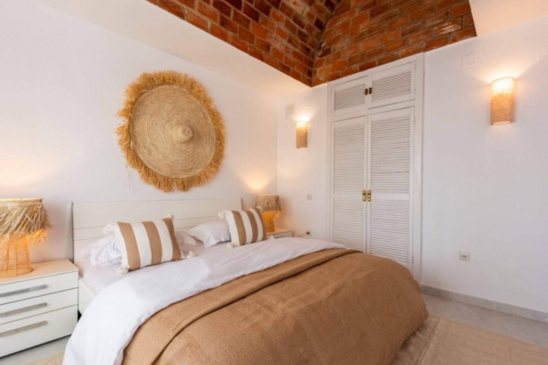 Resale - Villa - Estepona - Estepona Centro
