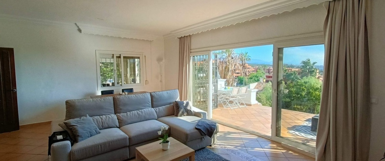 Resale - Villa - Estepona - Estepona Centro