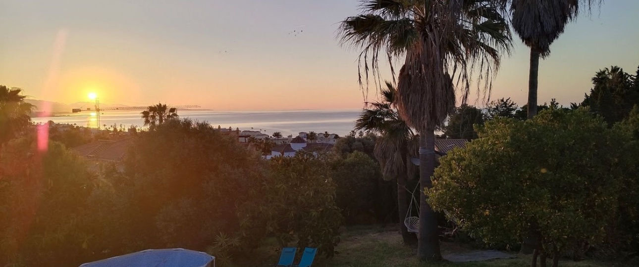 Resale - Villa - Estepona - Estepona Centro