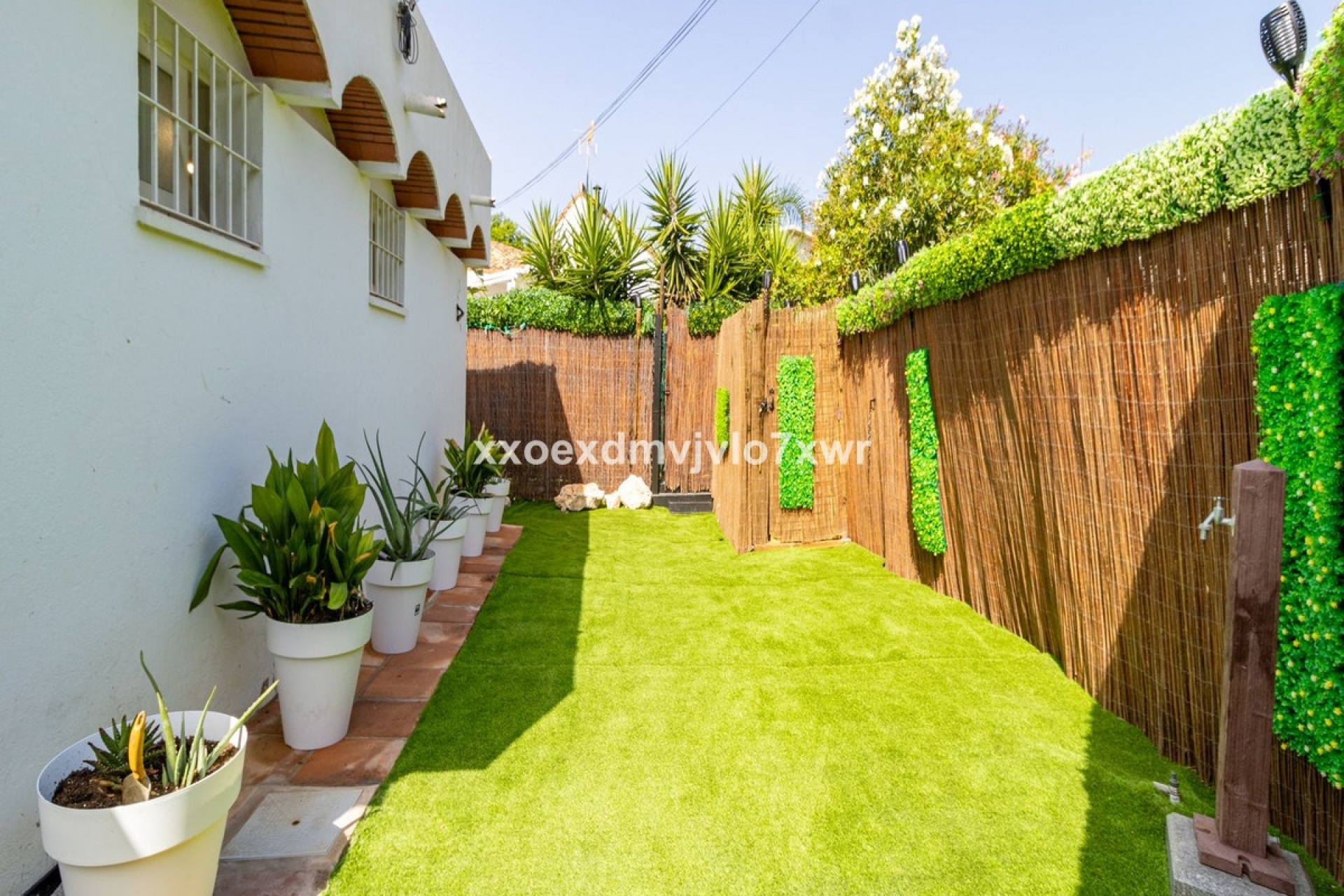 Resale - Villa - Estepona - Estepona Centro