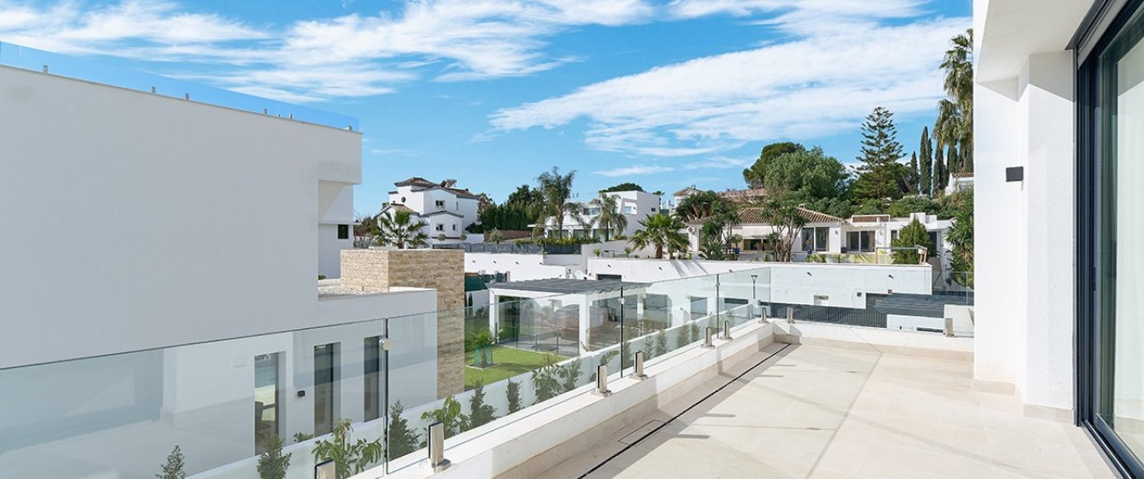 Resale - Villa - Estepona - Estepona Centro