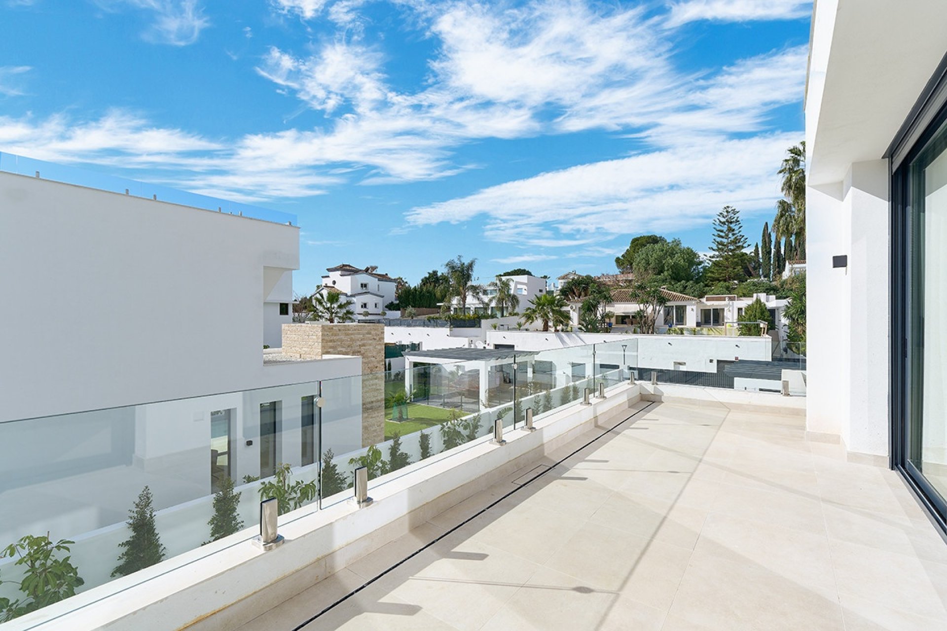 Resale - Villa - Estepona - Estepona Centro