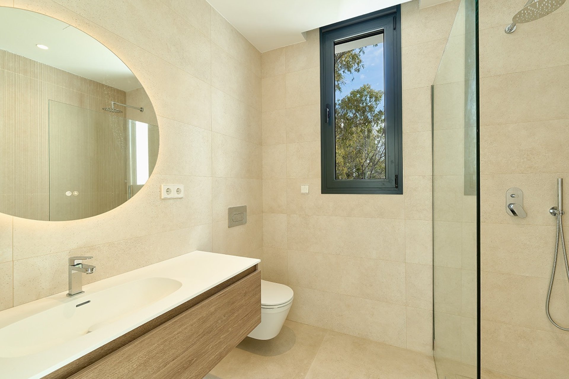 Resale - Villa - Estepona - Estepona Centro
