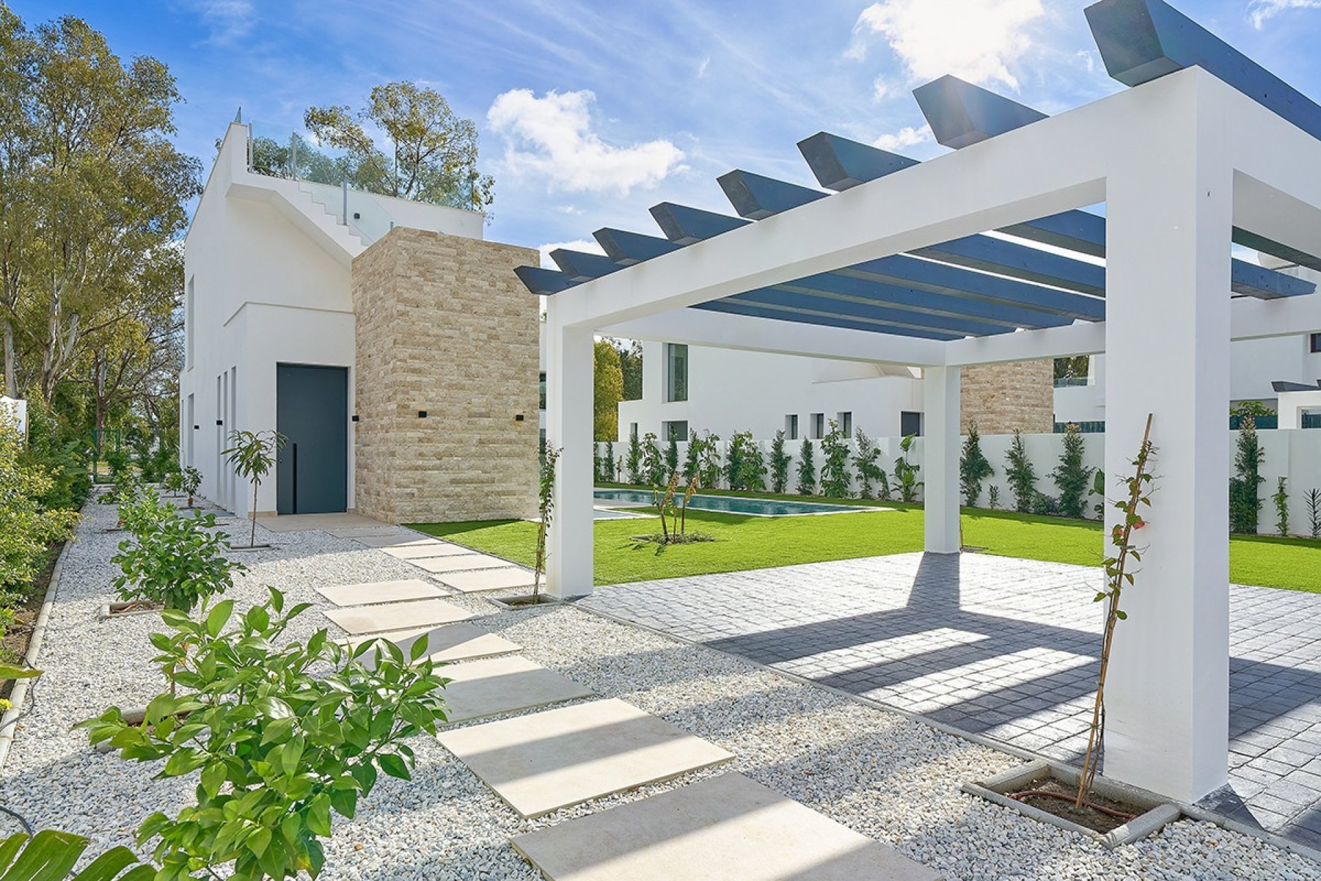 Resale - Villa - Estepona - Estepona Centro