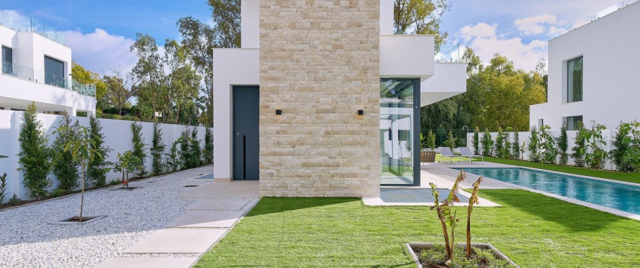 Resale - Villa - Estepona - Estepona Centro