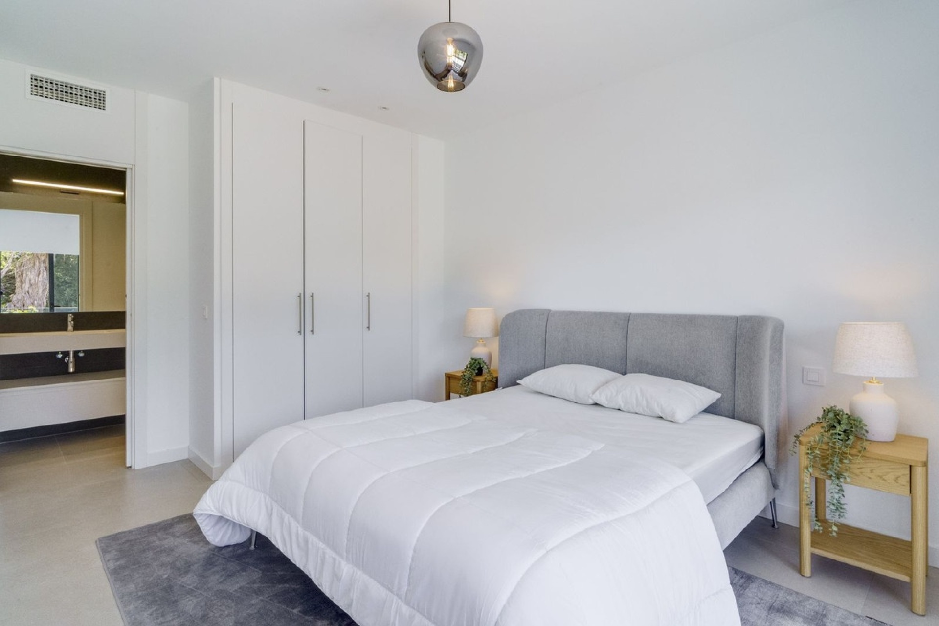 Resale - Villa - Estepona - Estepona Centro