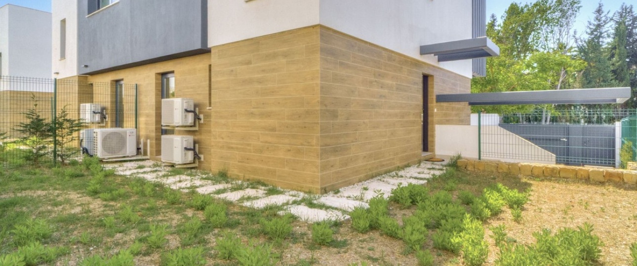 Resale - Villa - Estepona - Estepona Centro