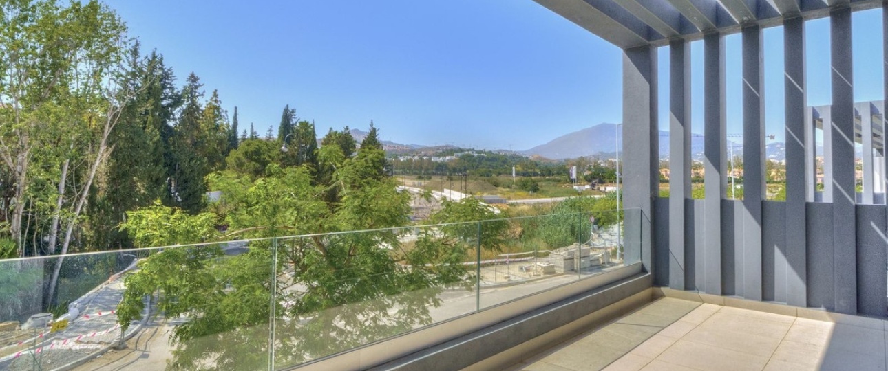 Resale - Villa - Estepona - Estepona Centro