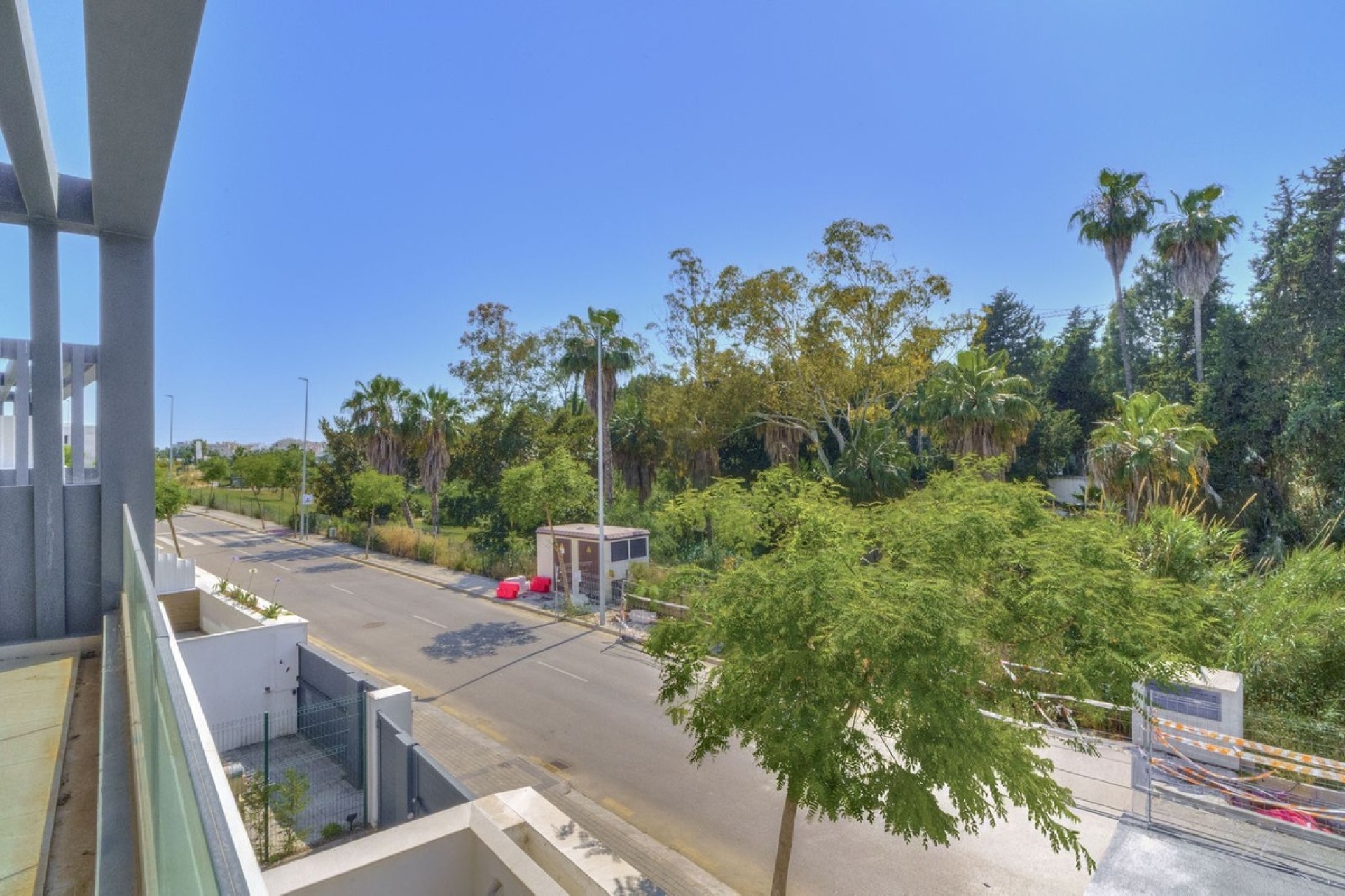 Resale - Villa - Estepona - Estepona Centro