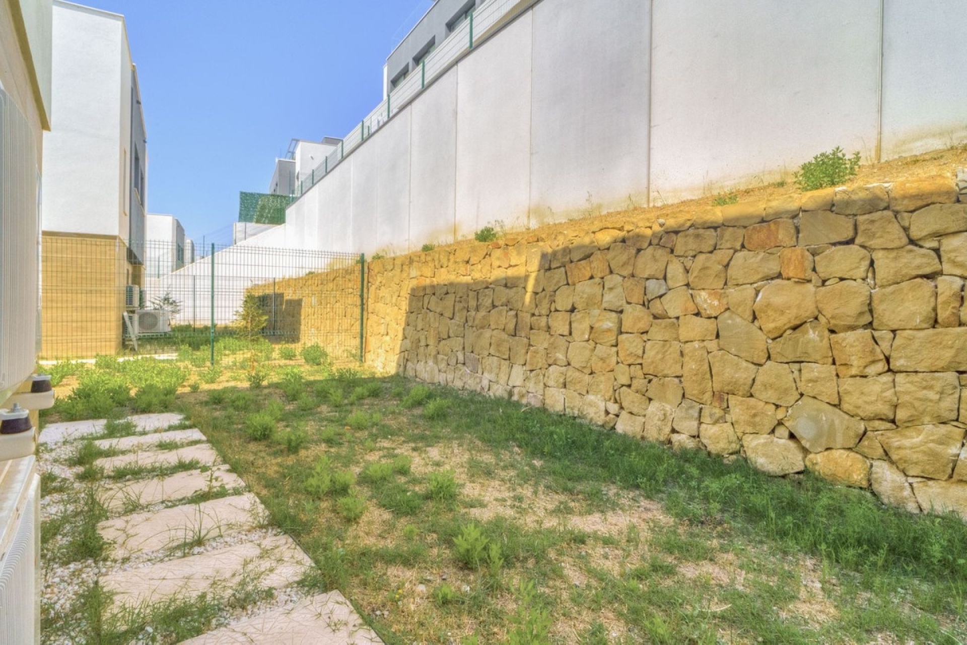 Resale - Villa - Estepona - Estepona Centro